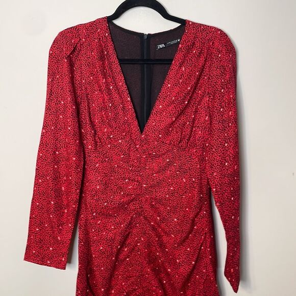 Zara Red and Black Printed Mini Dress Size Medium - Picture 2 of 8